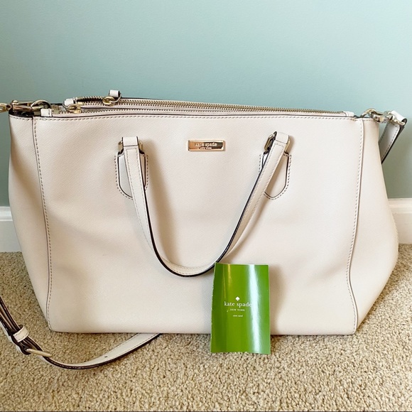 Kate Spade Purse with Shoulder Strap in Cream/Nude - Picture 3 of 8